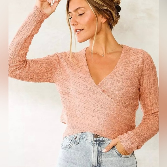 Le Lis Tops - LE LIS Cropped Sweater Sz. S